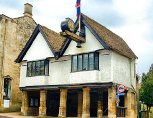 Tolsey Market Place, Burford
